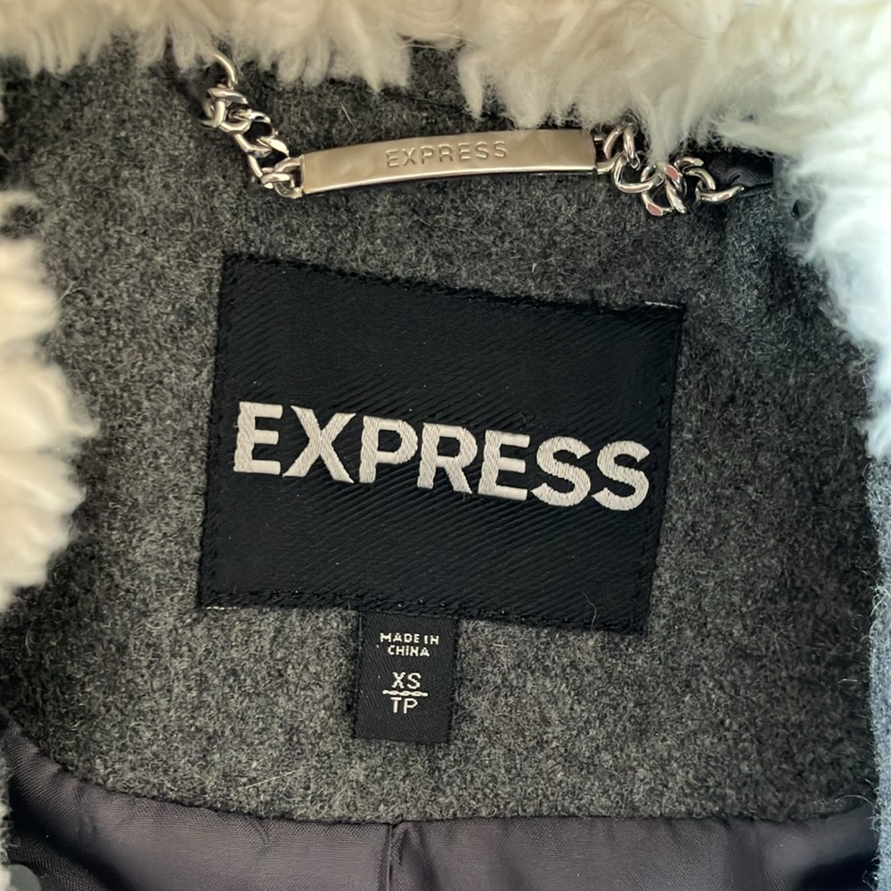 Express Gray Shearling-Lined Women's Jacket - image 7